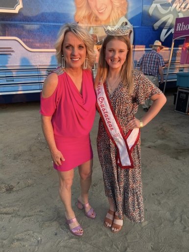 Miss Crustacean Pageant