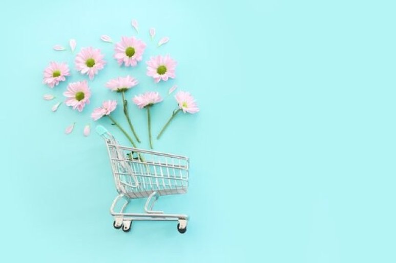 Spring Shopping Market