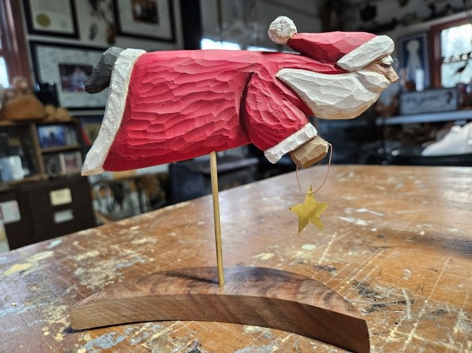Santa Carving Class with Rich Smoker