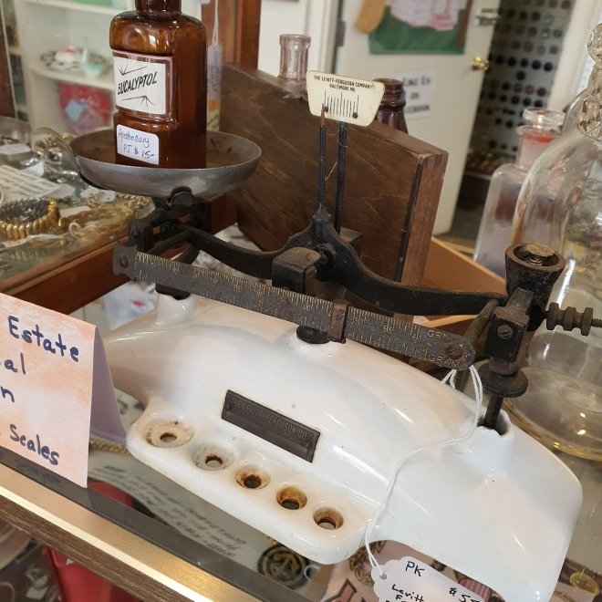 Somerset Choice Station Antiques